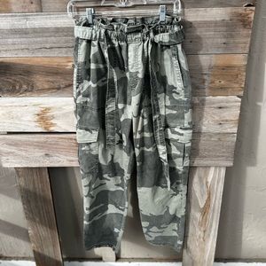⚡️FINAL PRICE!⚡️Sanctuary Traveler Paper Bag Pant! GENTLY LOVED!!!!!